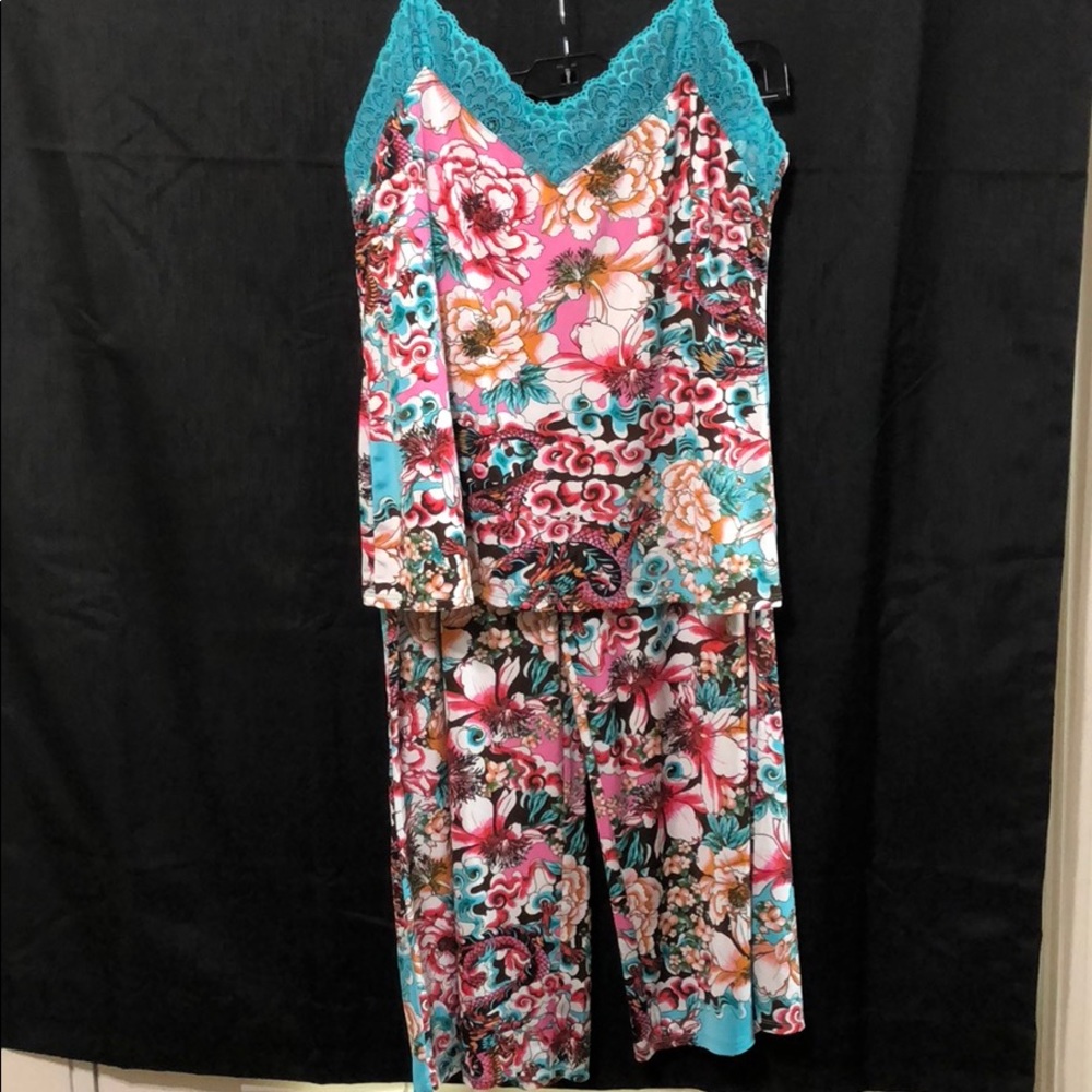 Josie by Natori sleep set